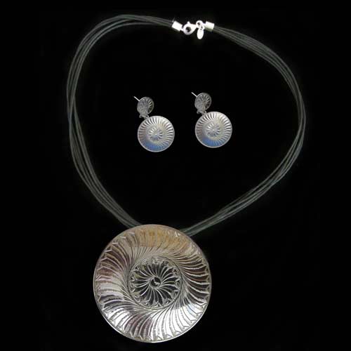 Imagen conjunto plata motivo celta grande 